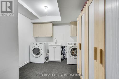 429 Simcoe Road, Bradford West Gwillimbury, ON - Indoor Photo Showing Laundry Room