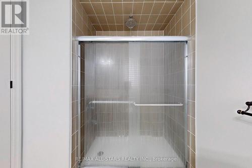 29 Yorkleigh Circle, Whitchurch-Stouffville (Stouffville), ON - Indoor Photo Showing Bathroom