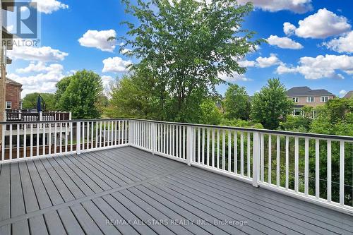 29 Yorkleigh Circle, Whitchurch-Stouffville (Stouffville), ON - Outdoor With Deck Patio Veranda