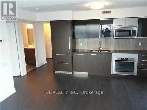 2209 - 5168 Yonge Street, Toronto, ON - Indoor Photo Showing Kitchen With Double Sink