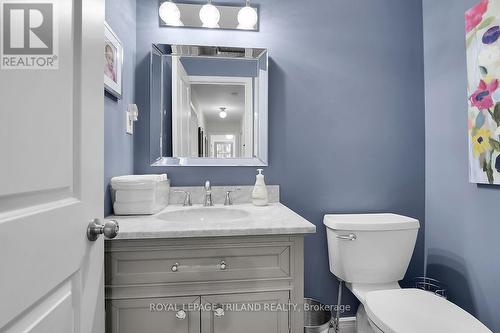 734 Griffith Street, London, ON - Indoor Photo Showing Bathroom