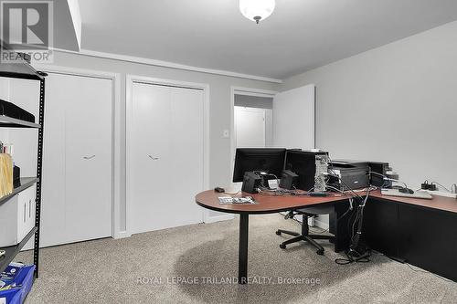 734 Griffith Street, London, ON - Indoor Photo Showing Office