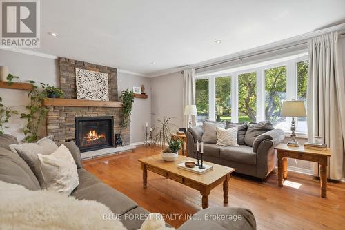 126 Odessa Avenue, London, ON - Indoor Photo Showing Living Room With Fireplace