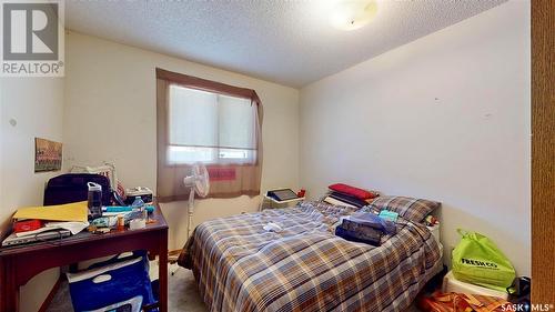 3321 Brookshire Lane, Regina, SK - Indoor Photo Showing Bedroom