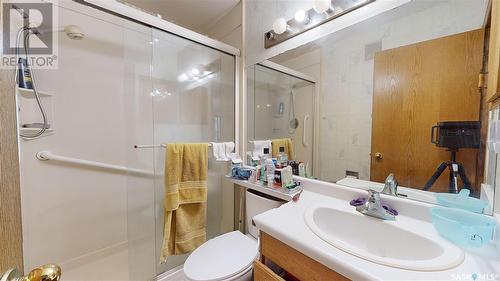 3321 Brookshire Lane, Regina, SK - Indoor Photo Showing Bathroom