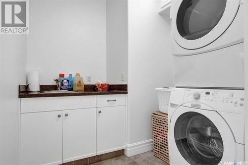 4643 Ellard Court, Regina, SK - Indoor Photo Showing Laundry Room