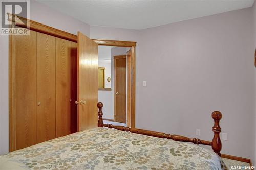 8502 Rever Drive, Regina, SK - Indoor Photo Showing Bedroom