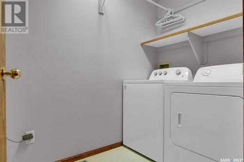 8502 Rever Drive, Regina, SK - Indoor Photo Showing Laundry Room