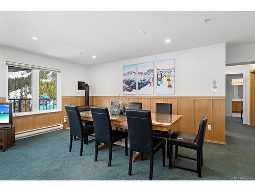 313-1320 Henry Rd, Courtenay, BC - Indoor Photo Showing Dining Room