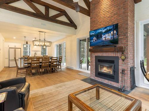 Overall view - 451 Ch. Simoneau, Orford, QC - Indoor Photo Showing Living Room With Fireplace