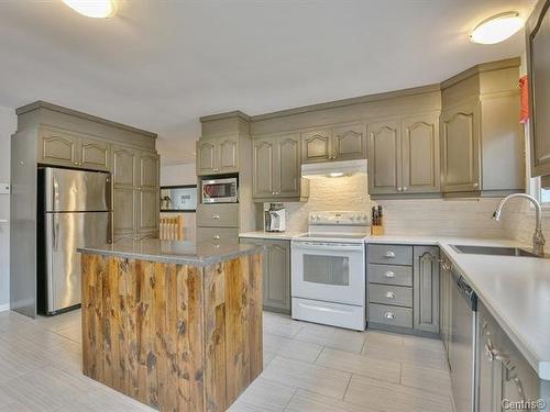 Kitchen - 2085 2E Avenue, Mascouche, QC - Indoor Photo Showing Kitchen