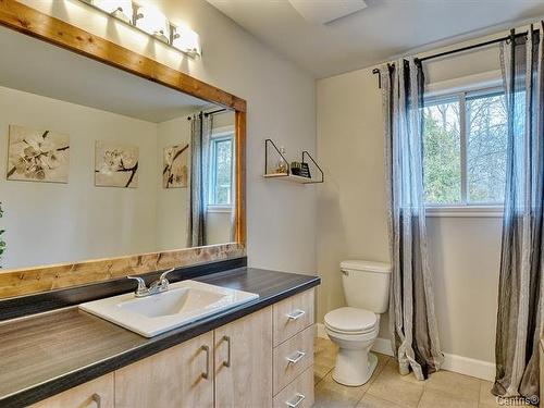 Bathroom - 2085 2E Avenue, Mascouche, QC - Indoor Photo Showing Bathroom