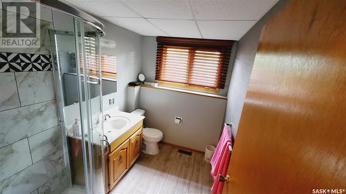 43 Minot Drive, Regina, SK - Indoor Photo Showing Bathroom