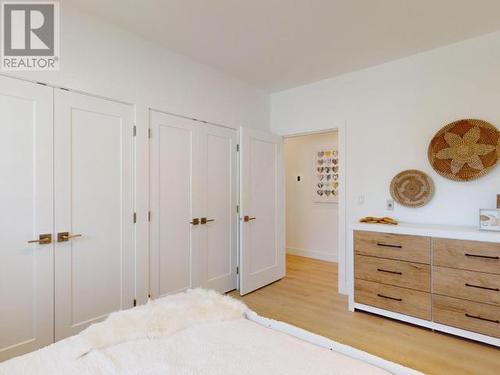 C-202-6900 Burnaby Street, Powell River, BC - Indoor Photo Showing Bedroom