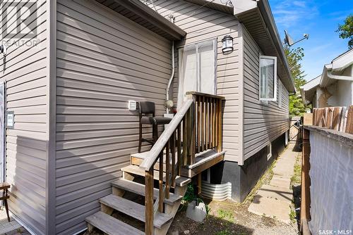 2340 Reynolds Street, Regina, SK - Outdoor