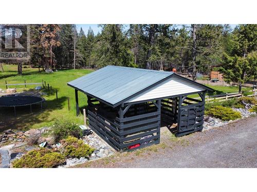 2001 4Th  S Avenue, Cranbrook, BC - Outdoor