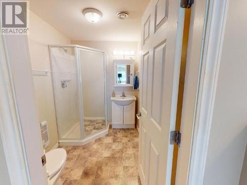 2339 Lang Bay Road, Powell River, BC - Indoor Photo Showing Bathroom