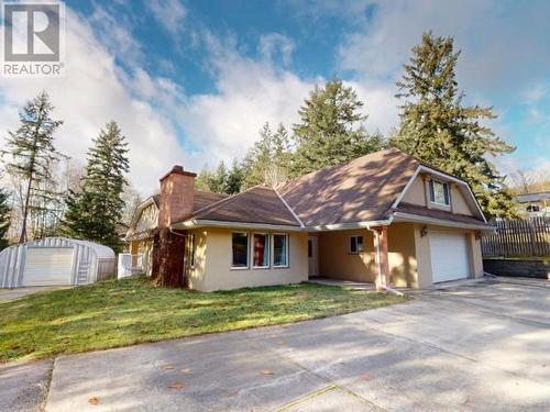 2339 Lang Bay Road, Powell River, BC - Outdoor