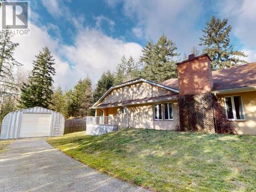 2339 Lang Bay Road, Powell River, BC - Outdoor