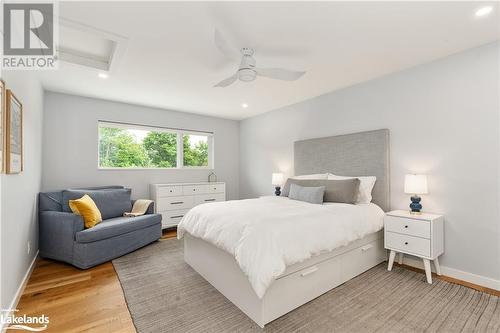 416532 10Th Line, Clarksburg, ON - Indoor Photo Showing Bedroom