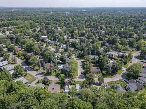 Piscine - 25 Av. De Montsec, Lorraine, QC - Outdoor With In Ground Pool With Backyard