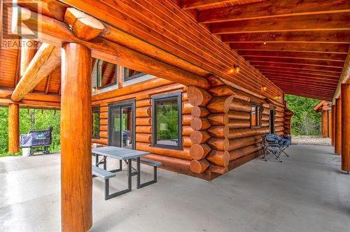 5860 Trans Canada Hwy 1, Malakwa, BC - Outdoor With Exterior