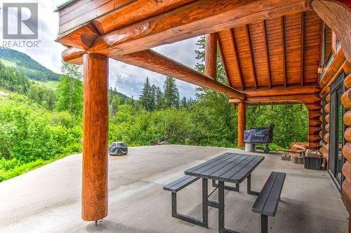 5860 Trans Canada Hwy 1, Malakwa, BC - Outdoor With Exterior