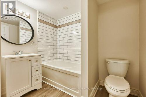 #2 - 15 Athens Street, Hamilton, ON - Indoor Photo Showing Bathroom