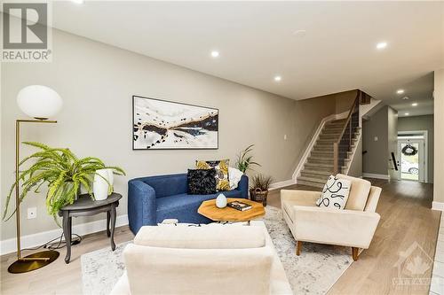 89 Mcphail Road, Carleton Place, ON - Indoor Photo Showing Living Room