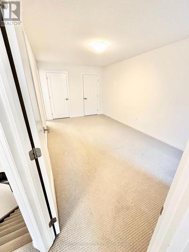 16 Ritchie Lane, Hamilton, ON - Indoor Photo Showing Other Room