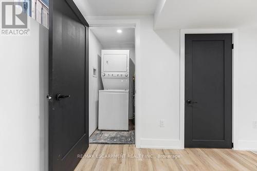 161 Glow Avenue, Hamilton, ON - Indoor Photo Showing Laundry Room