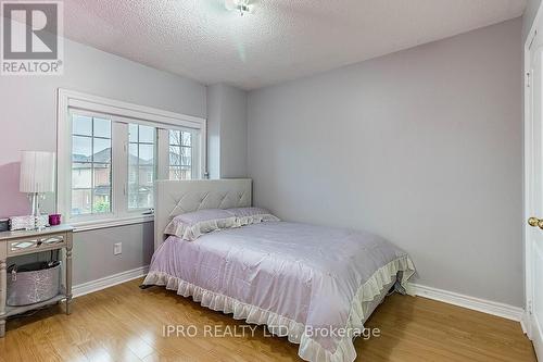 307 Teetzel Drive, Milton, ON - Indoor Photo Showing Bedroom