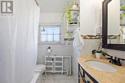 76 Rosemount Avenue, Toronto (Weston), ON - Indoor Photo Showing Bathroom