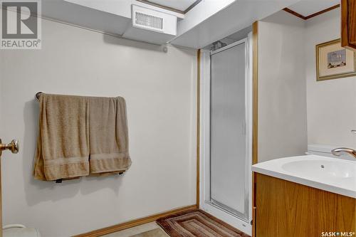 904 Qu'Appelle Avenue, Cupar, SK - Indoor Photo Showing Bathroom