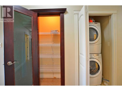 3460 Parkway Road Unit# A202 Lot# Mabel Lake, Enderby, BC - Indoor Photo Showing Laundry Room