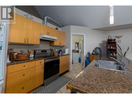 4826 Lazelle Avenue, Terrace, BC - Indoor Photo Showing Kitchen With Double Sink