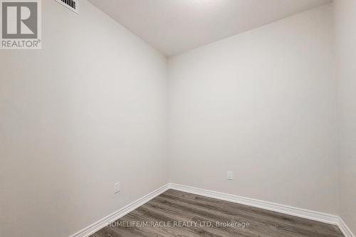 601 - 121 Highway 8 E, Hamilton, ON - Indoor Photo Showing Other Room