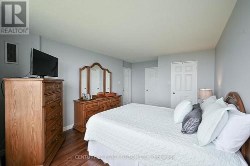 Ph 07 - 30 Malta Avenue, Brampton, ON - Indoor Photo Showing Bedroom