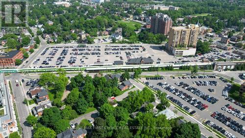 35 Elizabeth Street N, Brampton (Downtown Brampton), ON - Outdoor With View