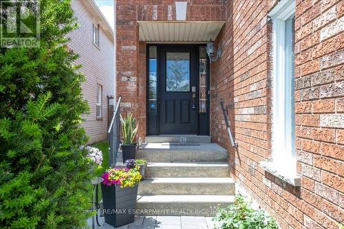 5262 Ruperts Gate, Mississauga, ON - Outdoor