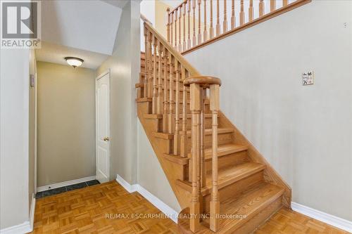 5262 Ruperts Gate, Mississauga, ON - Indoor Photo Showing Other Room