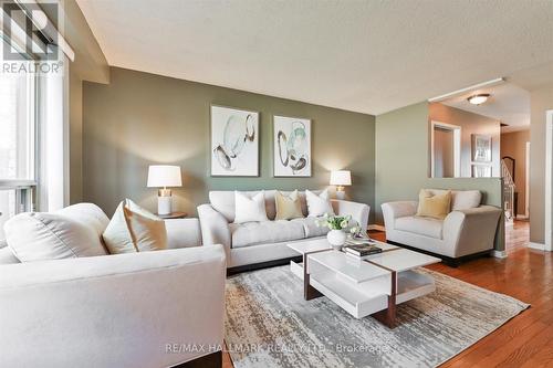 58 - 341 Military Trail, Toronto, ON - Indoor Photo Showing Living Room