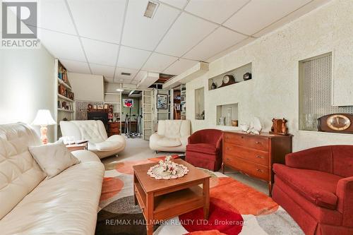 58 - 341 Military Trail, Toronto, ON - Indoor Photo Showing Living Room