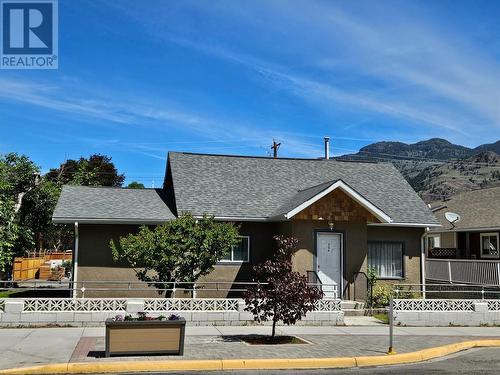 504 7Th Avenue, Keremeos, BC - Outdoor