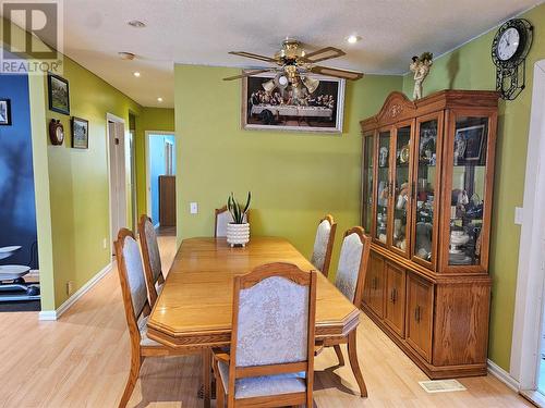 504 7Th Avenue, Keremeos, BC - Indoor Photo Showing Dining Room