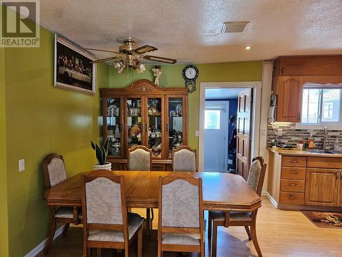 504 7Th Avenue, Keremeos, BC - Indoor Photo Showing Dining Room