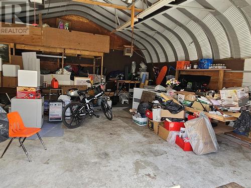 504 7Th Avenue, Keremeos, BC - Indoor Photo Showing Garage