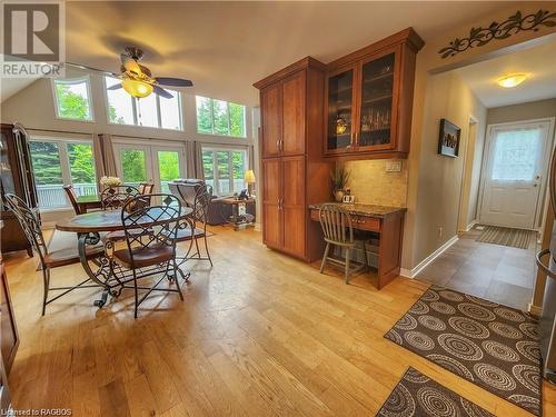 35 Devils Glen Road, Northern Bruce Peninsula, ON - Indoor Photo Showing Dining Room