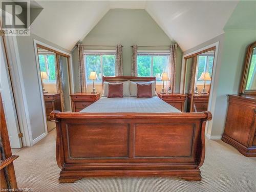 35 Devils Glen Road, Northern Bruce Peninsula, ON - Indoor Photo Showing Bedroom