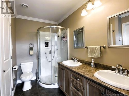 37 Cloutier Street, Saint-Jacques, NB - Indoor Photo Showing Bathroom